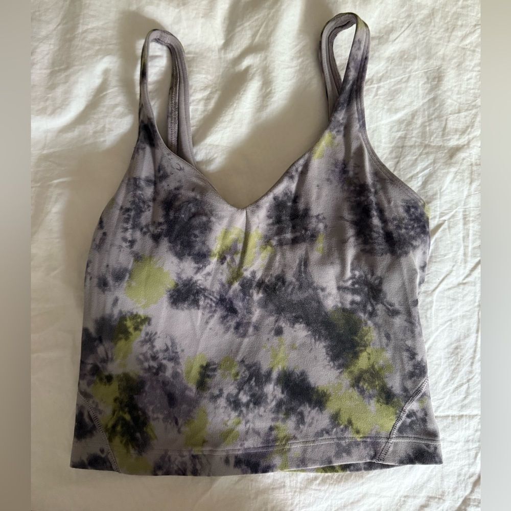 Lululemon Align Cropped TankTop With Shelf Bra. Size 0